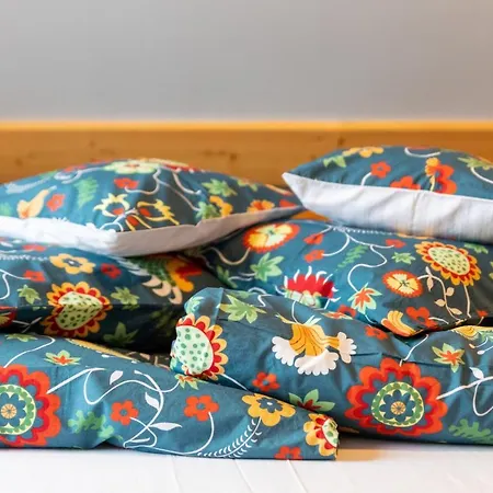 Golden - One Bedroom - Mountain View&b13