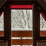 Апартаменты Golden - One Bedroom - Mountain View&b13 *